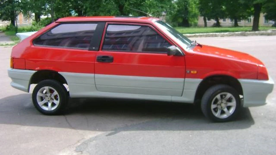 Lada 2108 5