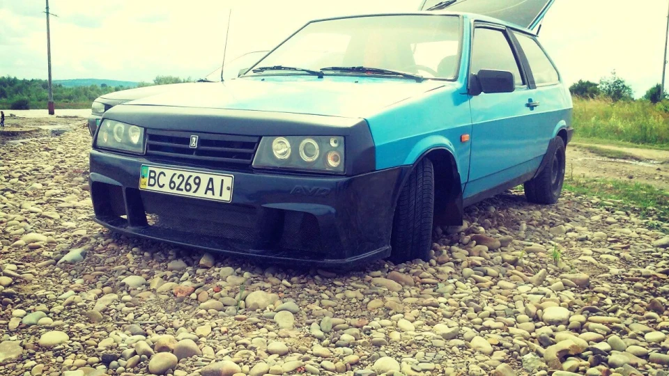 Lada 2108 4