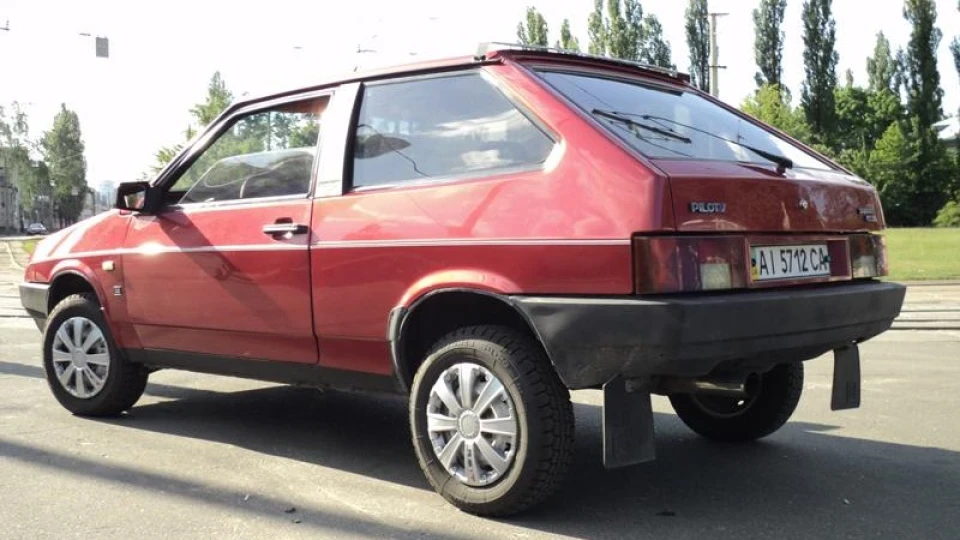 Lada 2108 2
