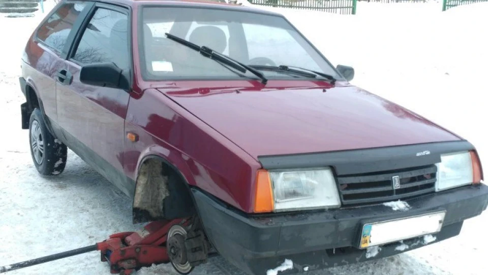 Lada 2108 2