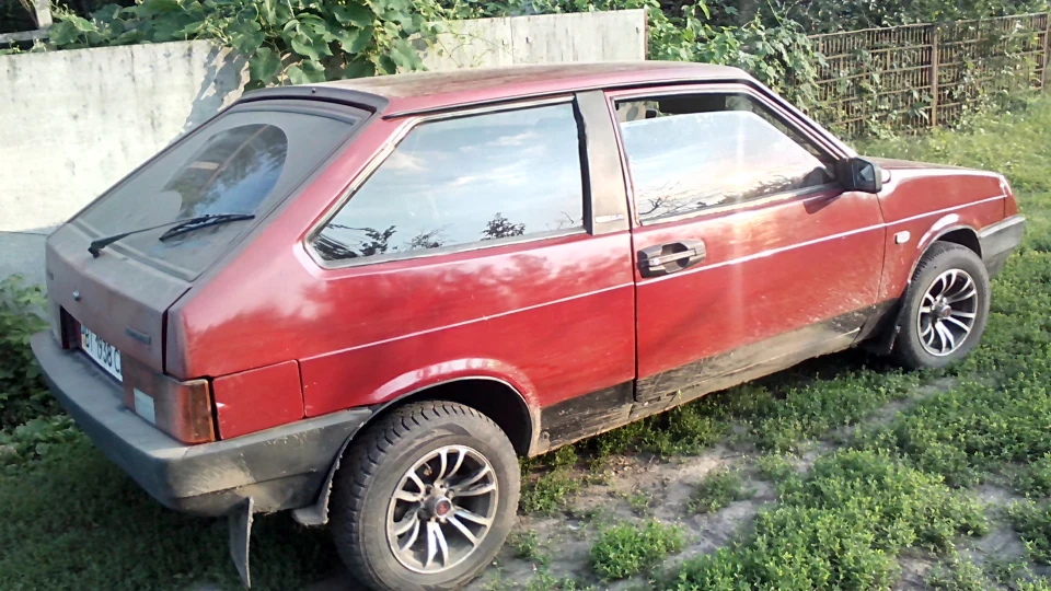 Lada 2108 5