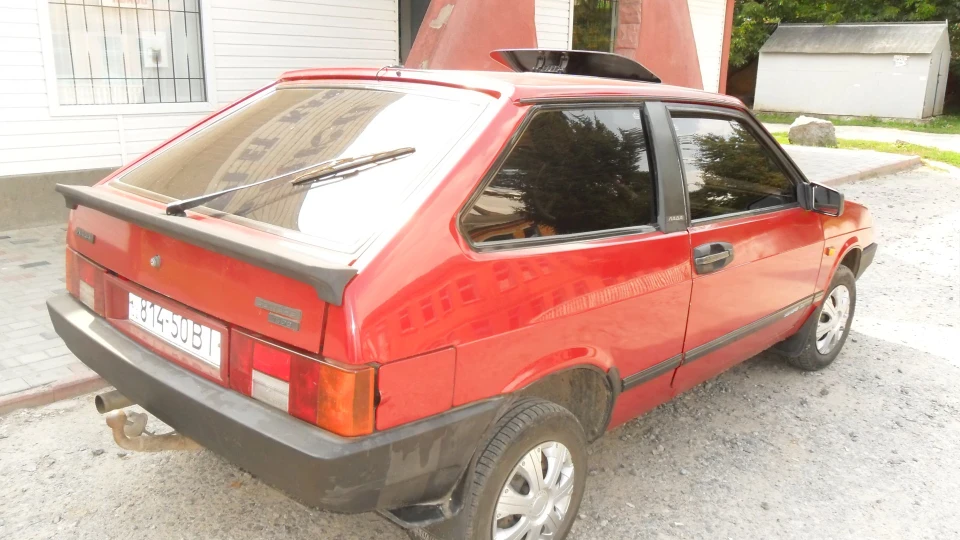 Lada 2108