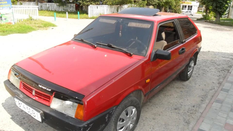 Lada 2108 4