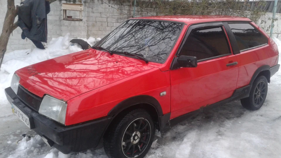 Lada 2108 5