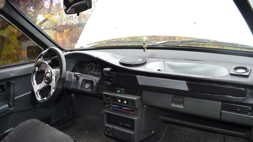 Lada 2108 4