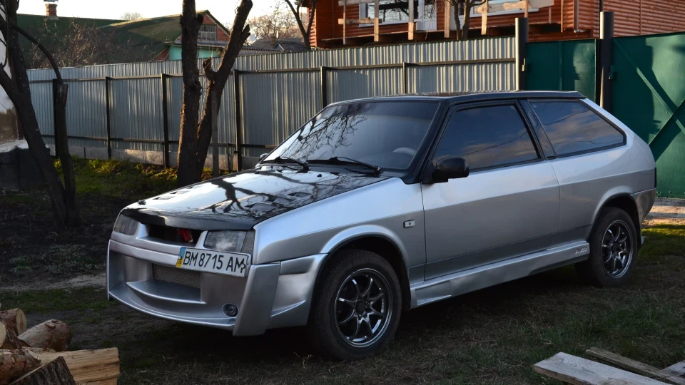 Lada 2108 3