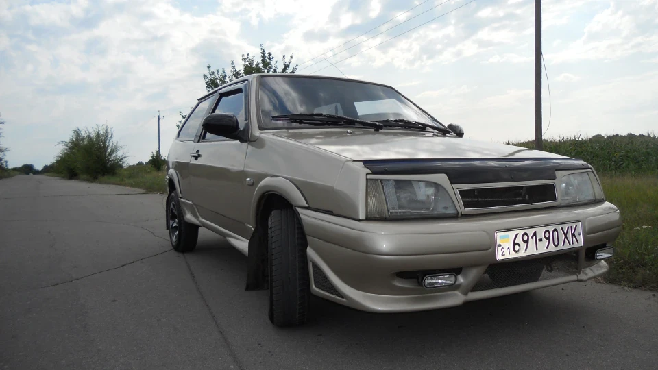 Lada 2108 3