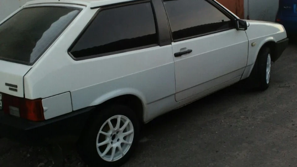 Lada 2108