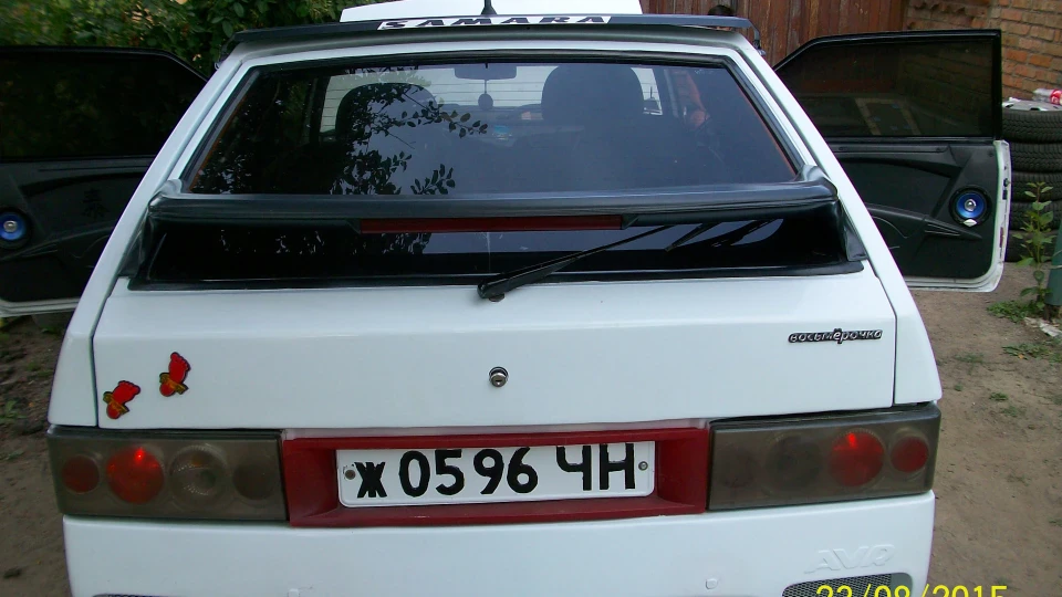 Lada 2108 5