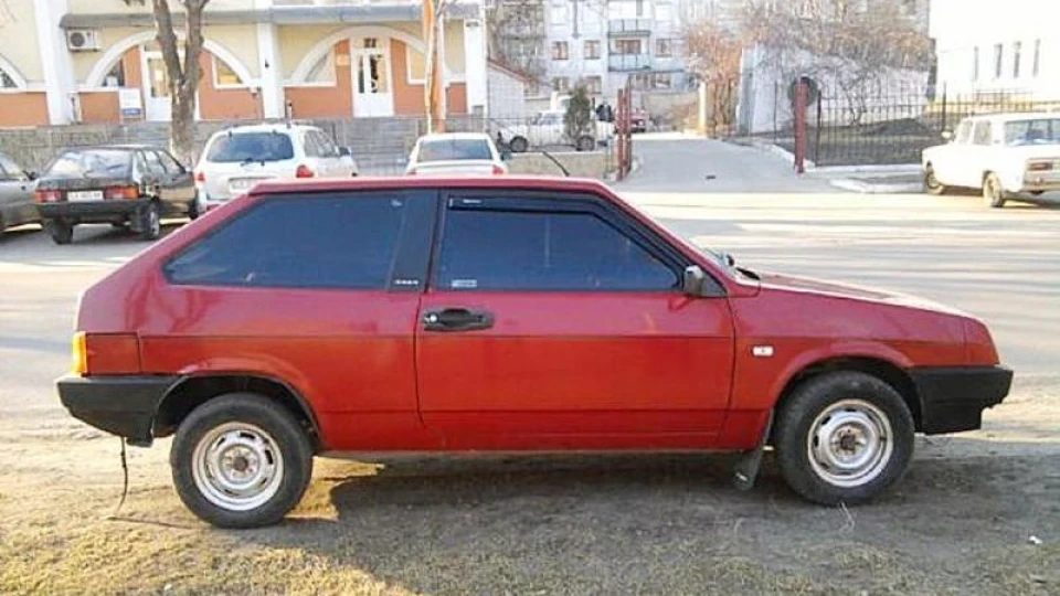 Lada 2108