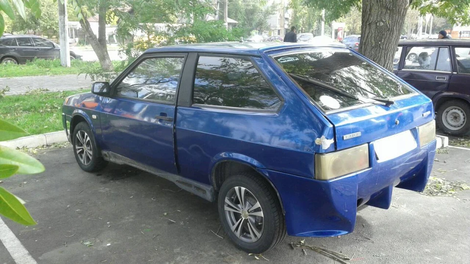 Lada 2108 2