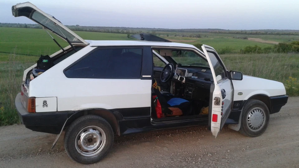 Lada 2108 2