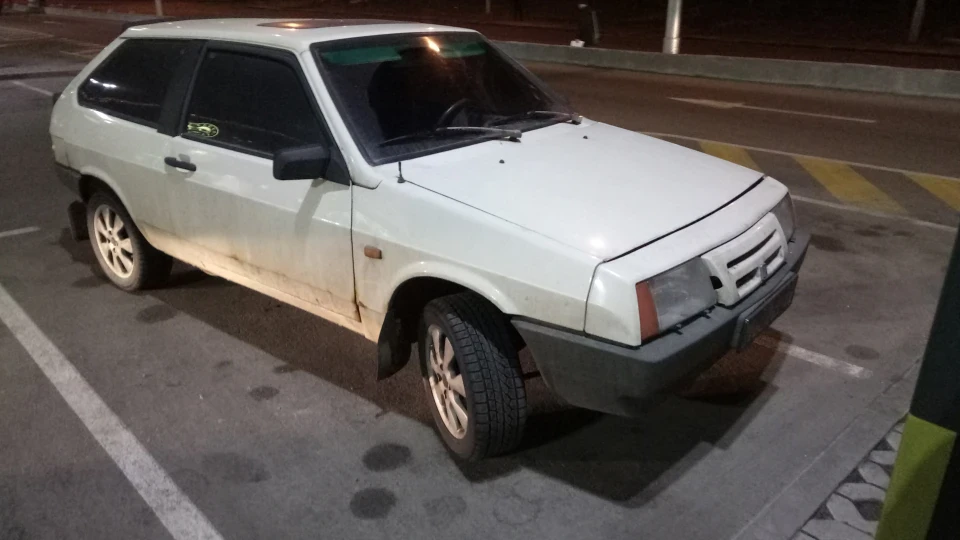 Lada 2108 2