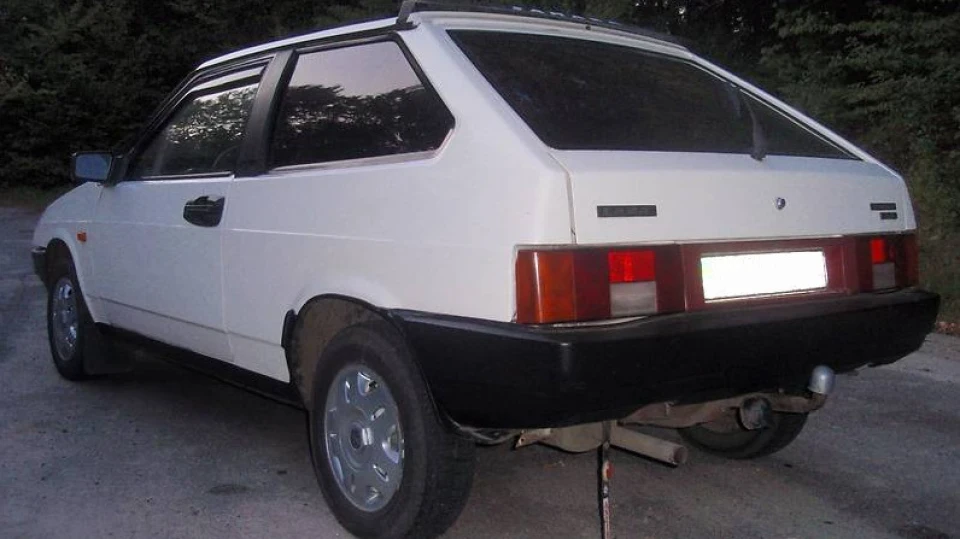 Lada 2108 2