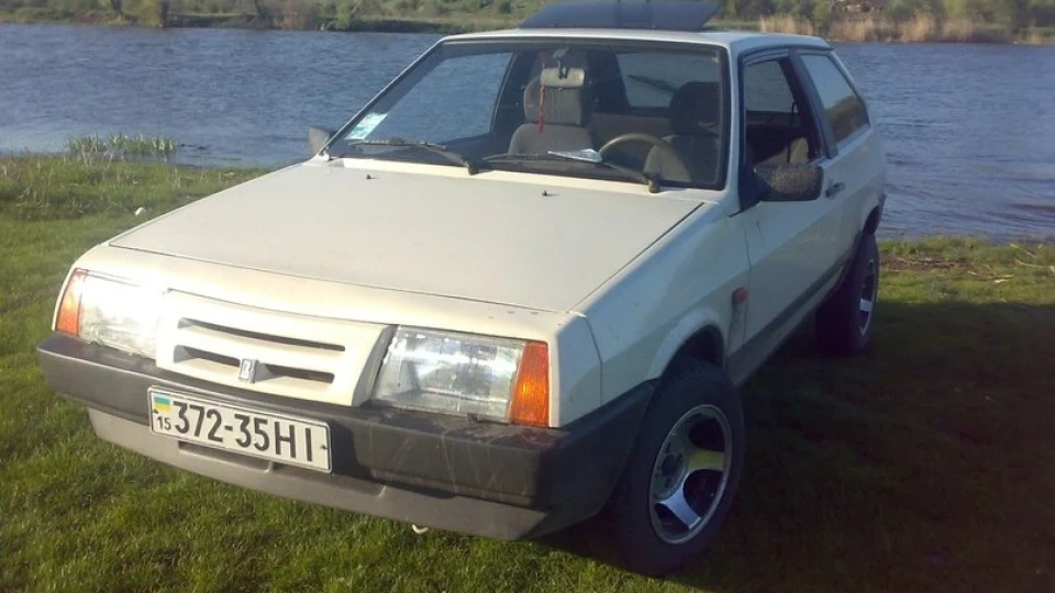 Lada 2108 3