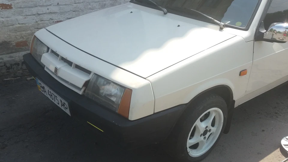 Lada 2108 3