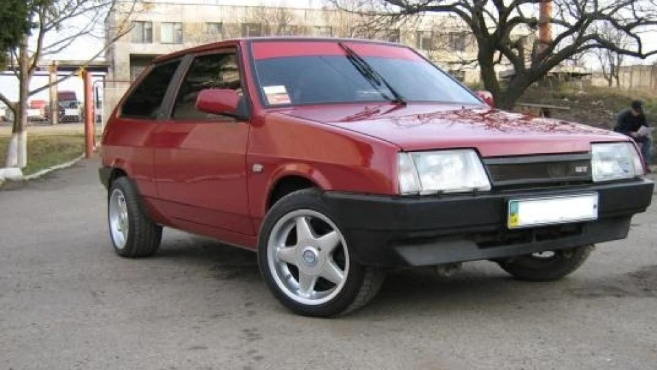 Lada 2108 3