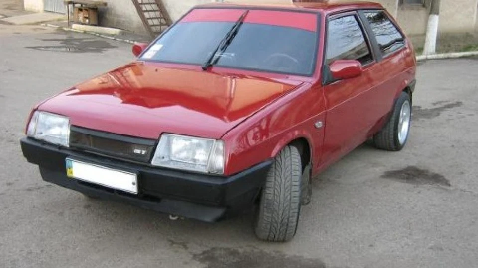 Lada 2108 4