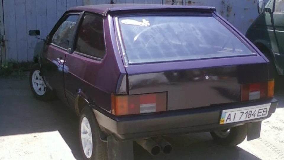 Lada 2108 3