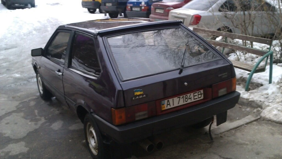 Lada 2108 4