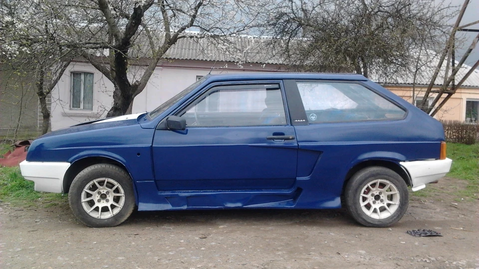 Lada 2108 2