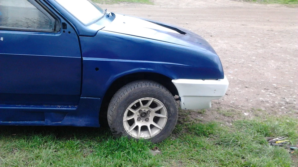 Lada 2108 5
