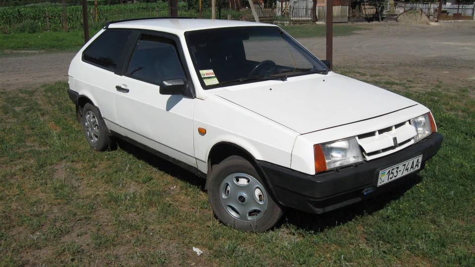 Lada 2108 2