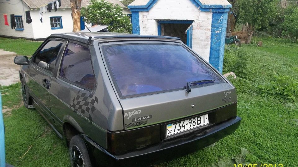 Lada 2108 3