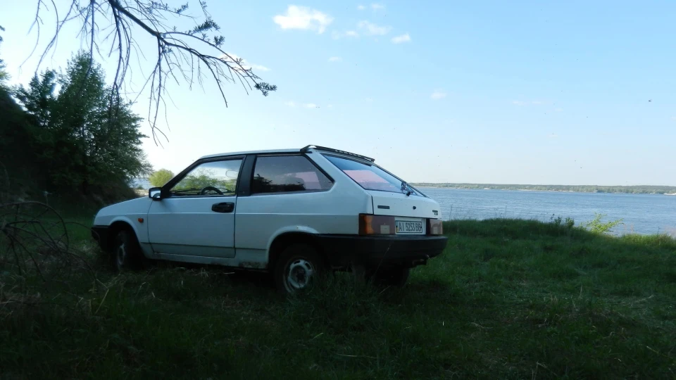 Lada 2108 3