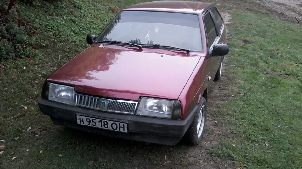 Lada 2108 5