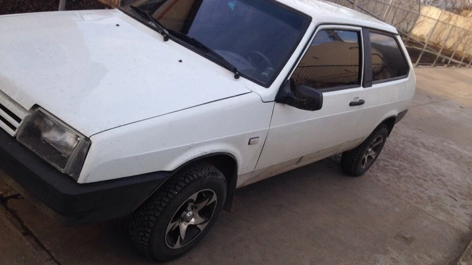 Lada 2108 2