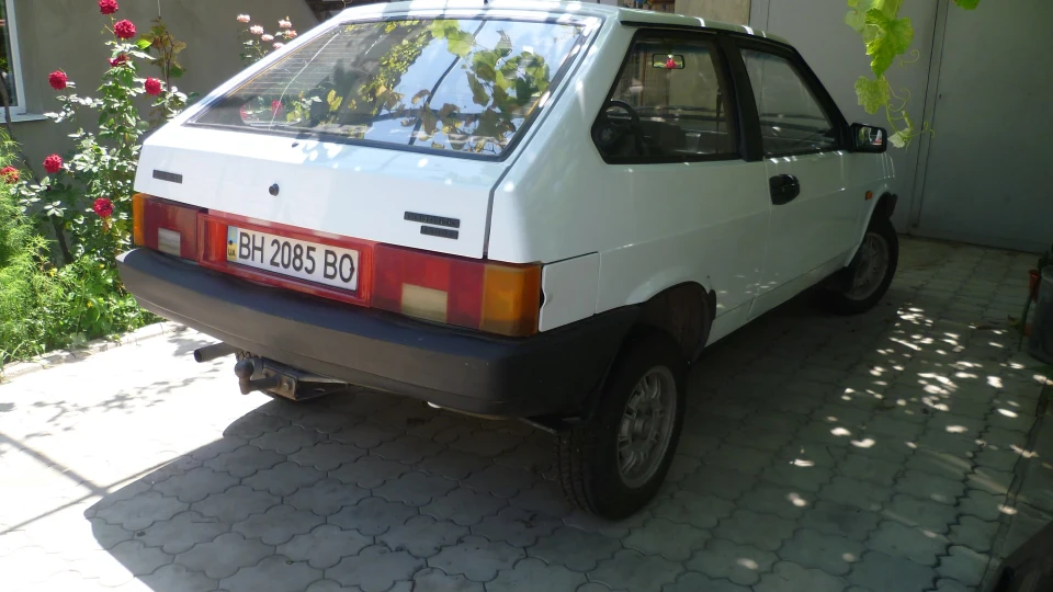 Lada 2108 3