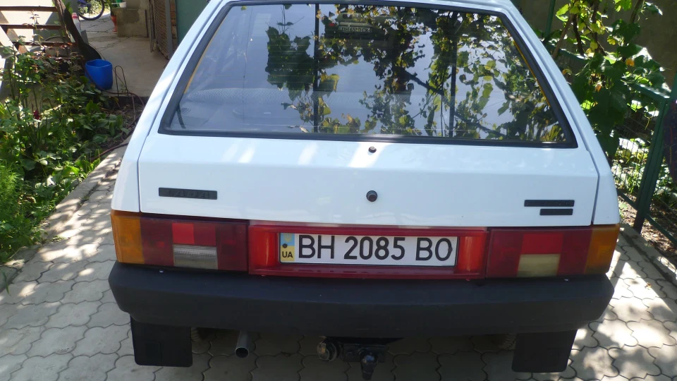 Lada 2108 5