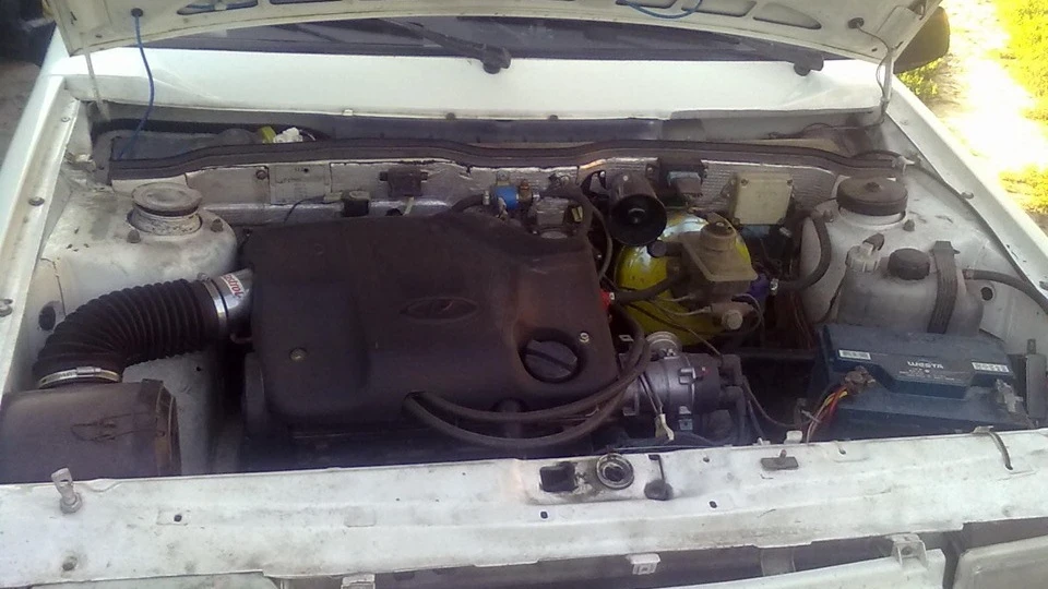 Lada 2108 5