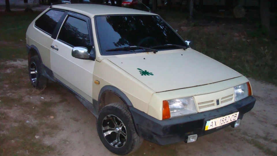 Lada 2108 2