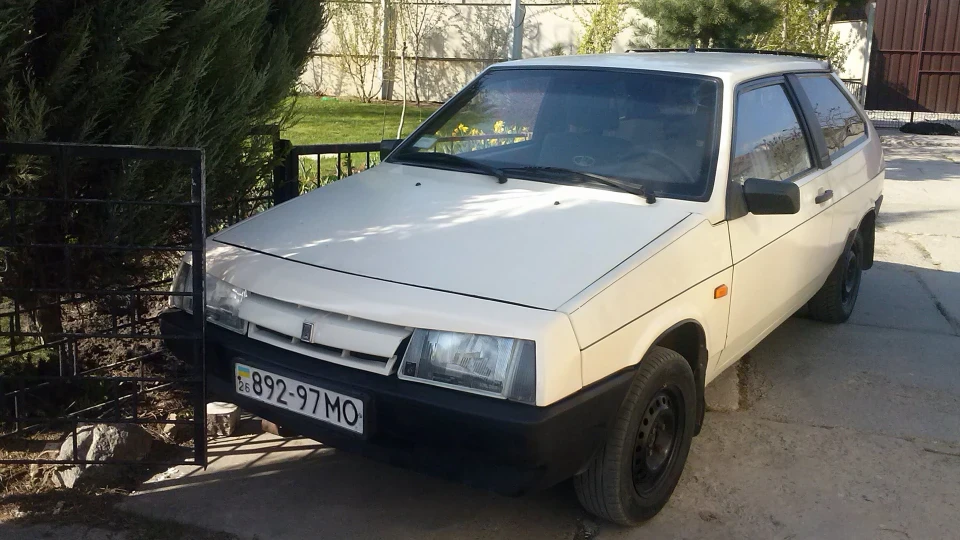 Lada 2108