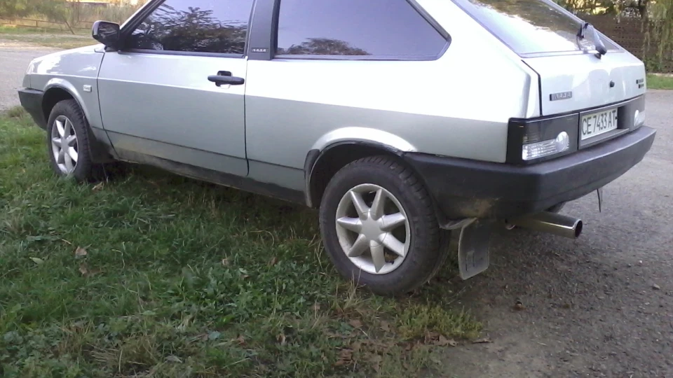 Lada 2108 4
