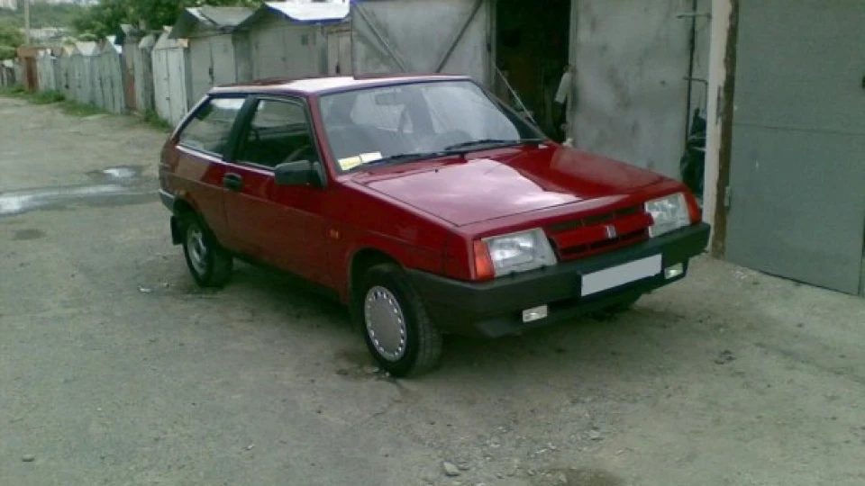 Lada 2108