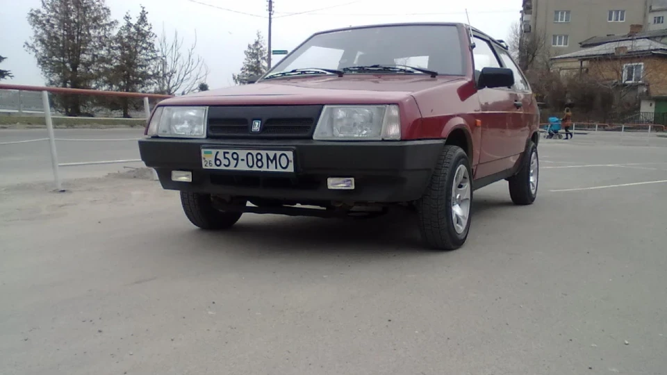 Lada 2108 3