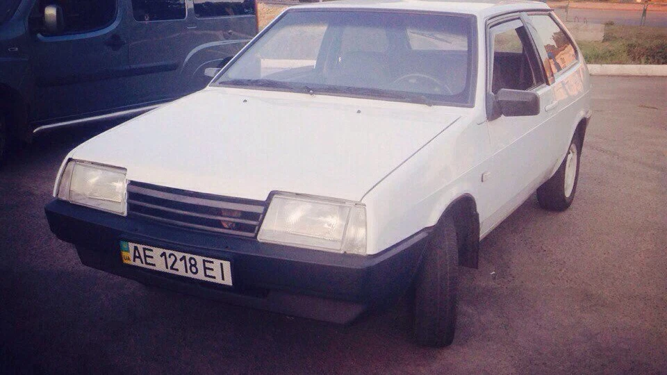 Lada 2108 4