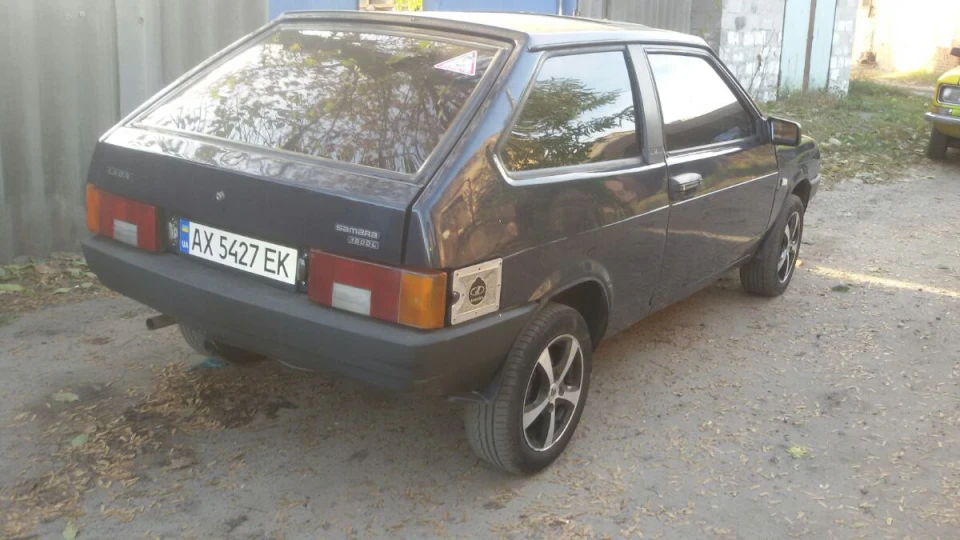 Lada 2108