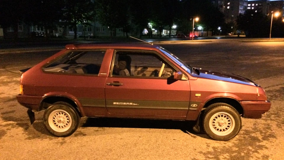 Lada 2108 2