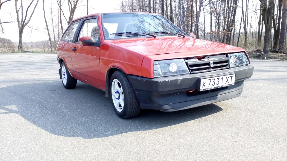 Lada 2108 4