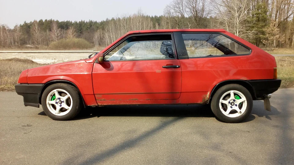 Lada 2108 5