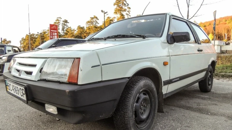 Lada 2108 2