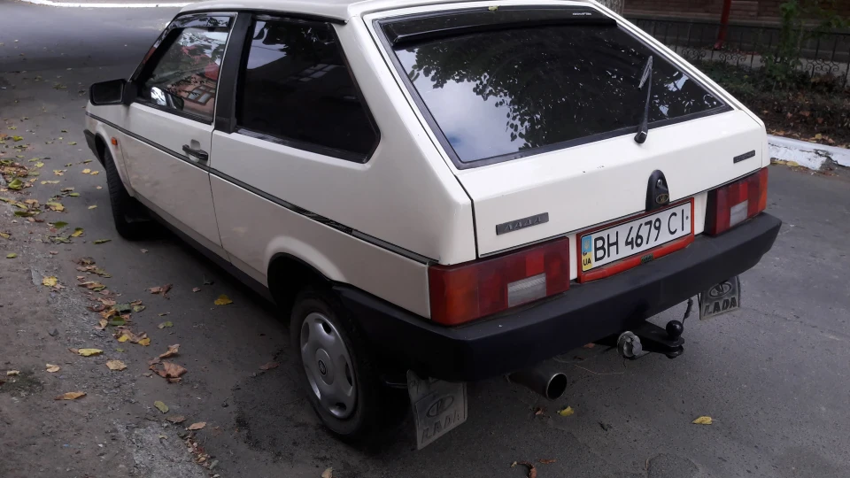 Lada 2108 3