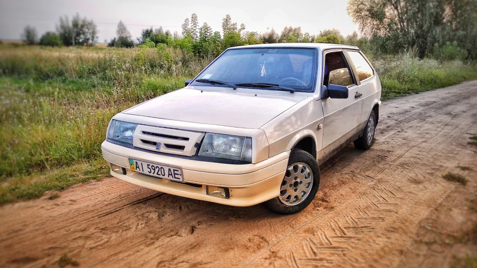 Lada 2108 2