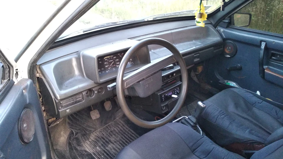 Lada 2108 3