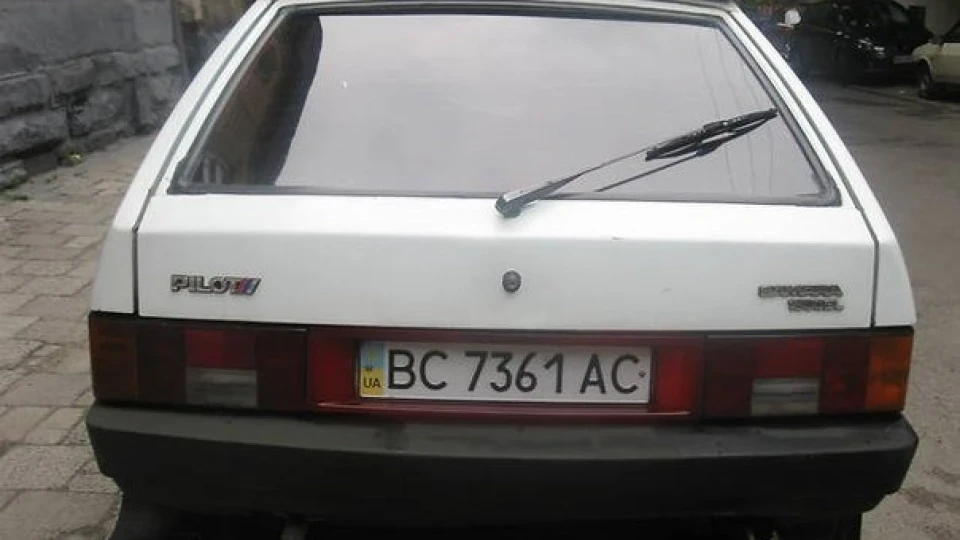 Lada 2108 1.5 PILOT 4