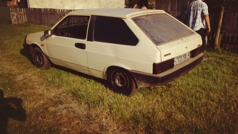 Lada 2108 1.5 vazik 4